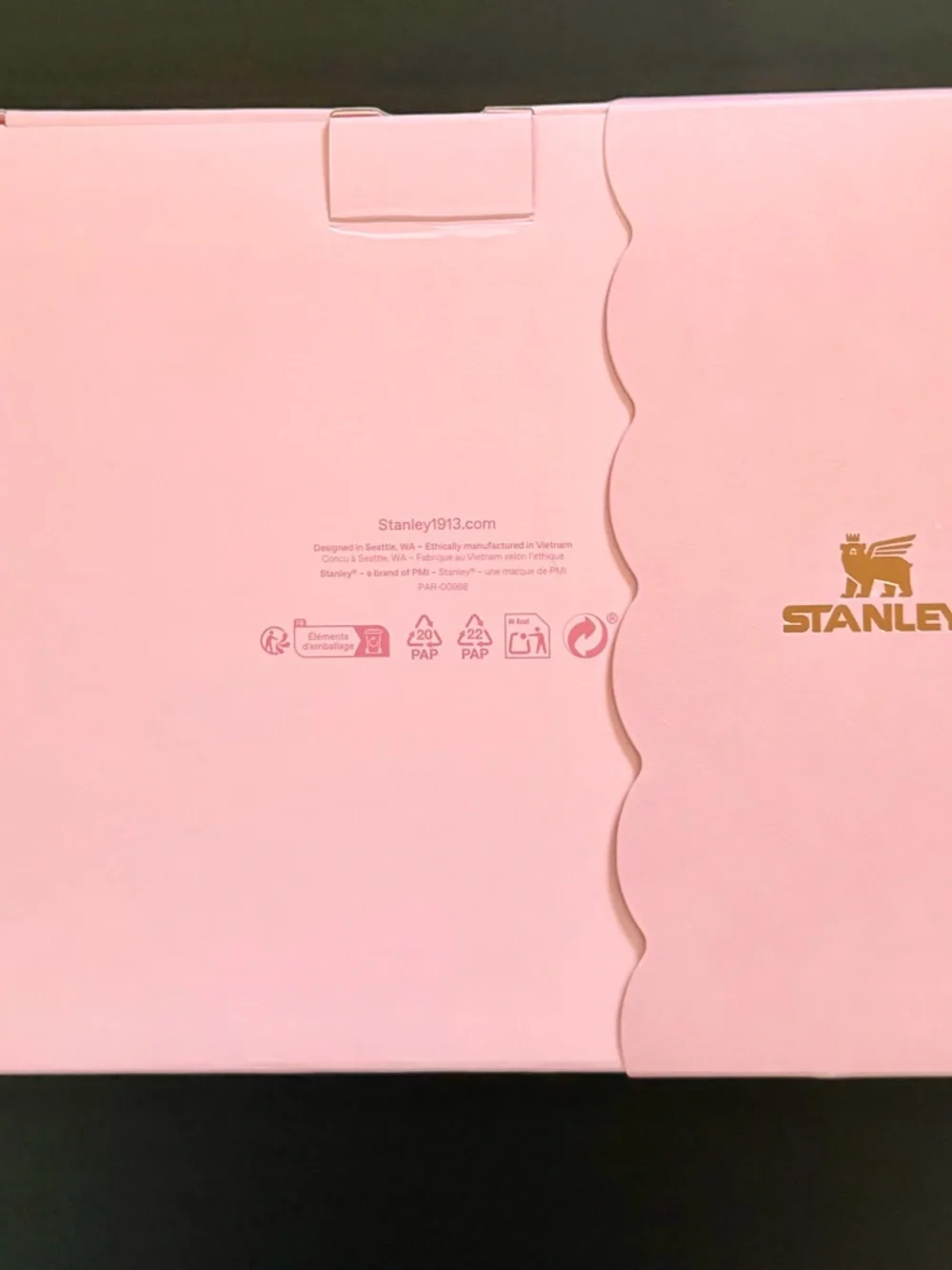 Stanley - Pink Velvet - New Insulated 30oz Flowstsate Tumbler - Picture 8 of 9